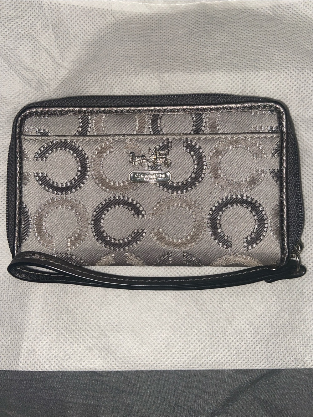 Coach Madison Dotted Op Art Expandable Zip Wallet EUC